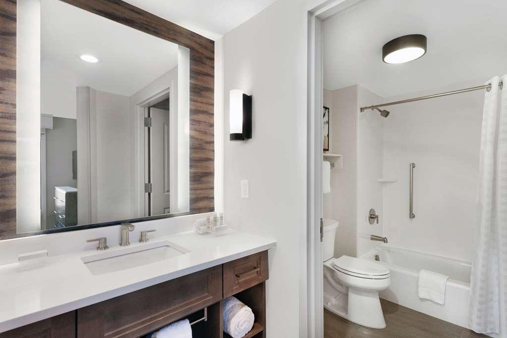 Homewood Suites By Hilton Providence Downtown Bagian luar foto